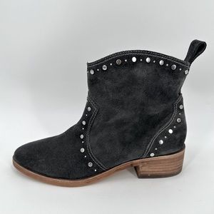 Dolce Vita Booties Women’s 7.5 Gray TOBIN Studded Boots Western Suede Leather